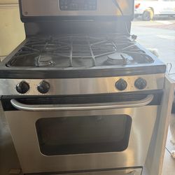 30” GE TrueTemp Stove