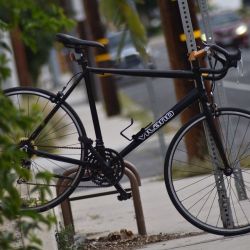 Vilano 21-Speed Road Bike – Large Frame 22–23" – Shimano Gears