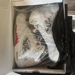 Jordan 5 Retro Supreme /varsity Rogue 