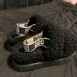 UGG platform slip on’s