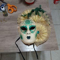 Vintage MARDI GRAS Painted Ceramic Mask