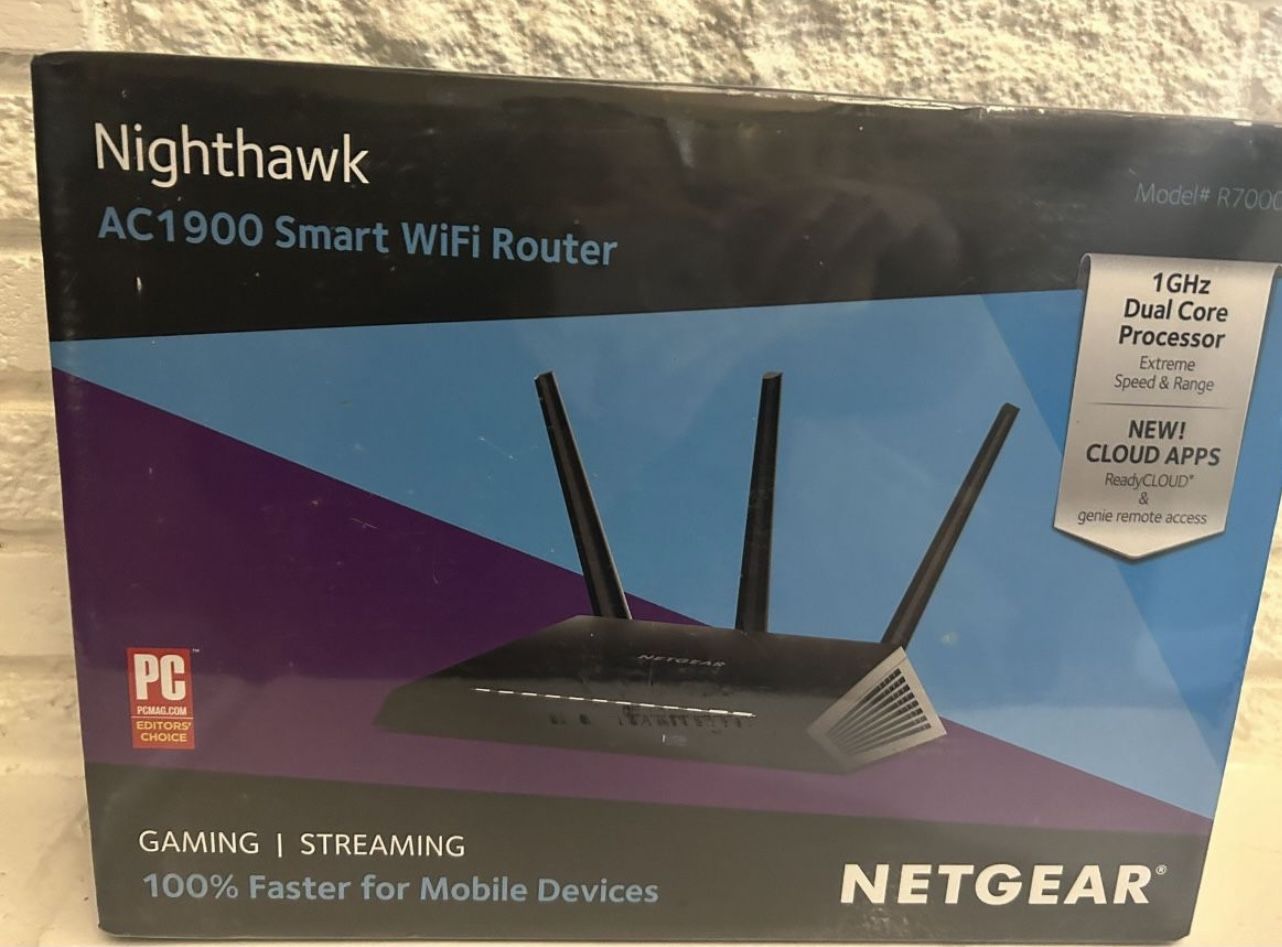 NETGEAR - Nighthawk AC1900 WiFi Router - Black (R7000-100NAS)