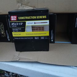 New Grip-Rite #9 x 2-1/2 in. Star Drive Bugle Head Coarse Thread Construction Screws 5 lb. Box.