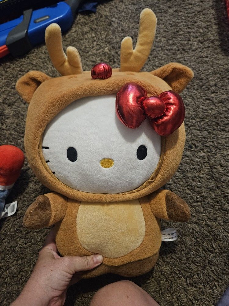 Hello Kitty reindeer