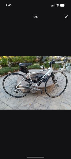 Bianchi Via Nirone 7 Alu Hydro Carbon Bike