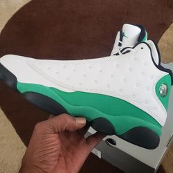 JORDAN 13.    SIZE:11