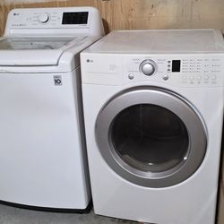 LG washer and Gas Dryer with 1 Pedestal