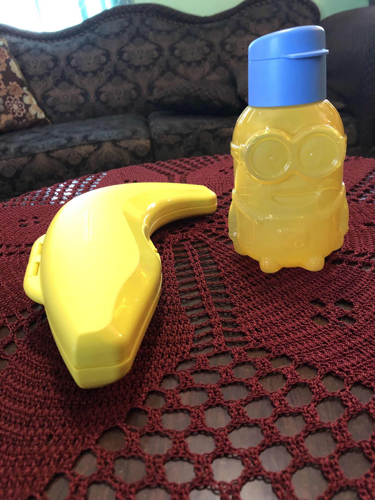 To School Minion Eco Water bottle and Banana Keeper for Sale Brownsville, - OfferUp