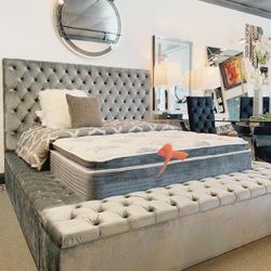 Brand New/ Gray Velvet Queen Storage Platform Bed Frame Cama// Mattress Sold Separately 