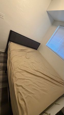 Queen bed