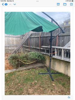 Crank up Umbrella with solar lights