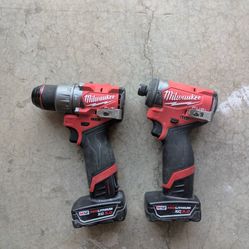 Milwaukee M12 FUEL Hammer Drill + Impact Driver Set w/ 2 XC 3.0 Batteries & Charger