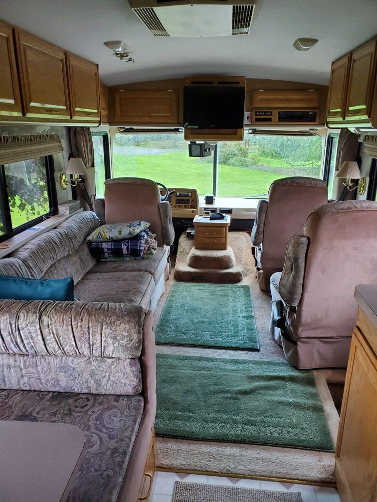 1996 Bounder 34J Motorhome, 91k miles, newer tires for Sale in Arlington, WA OfferUp