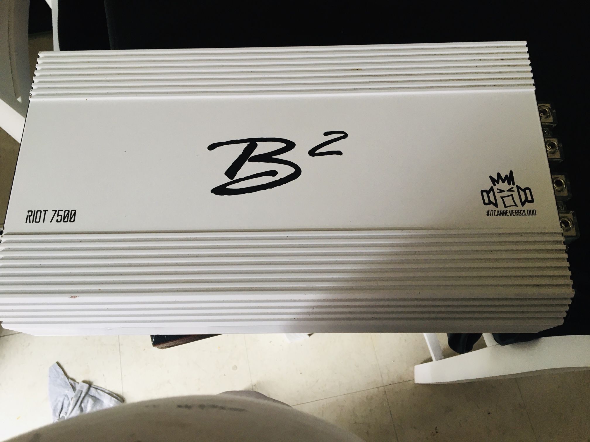 B2 Audio Riot 7500 (read description) Plz
