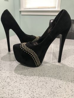 Black Heels Size 8.5