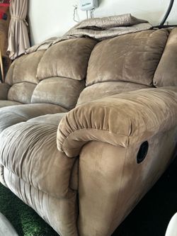 Free reclining couch