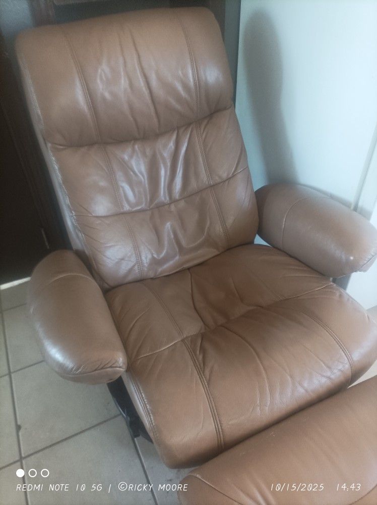 Genuine Leather Recliner w/ Ottoman