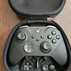 Xbox elite series 2 controller and case