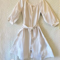 Cotton gauze dress with a design along the hem, includes a fabric sash. Size L (runs large). Price: $20.