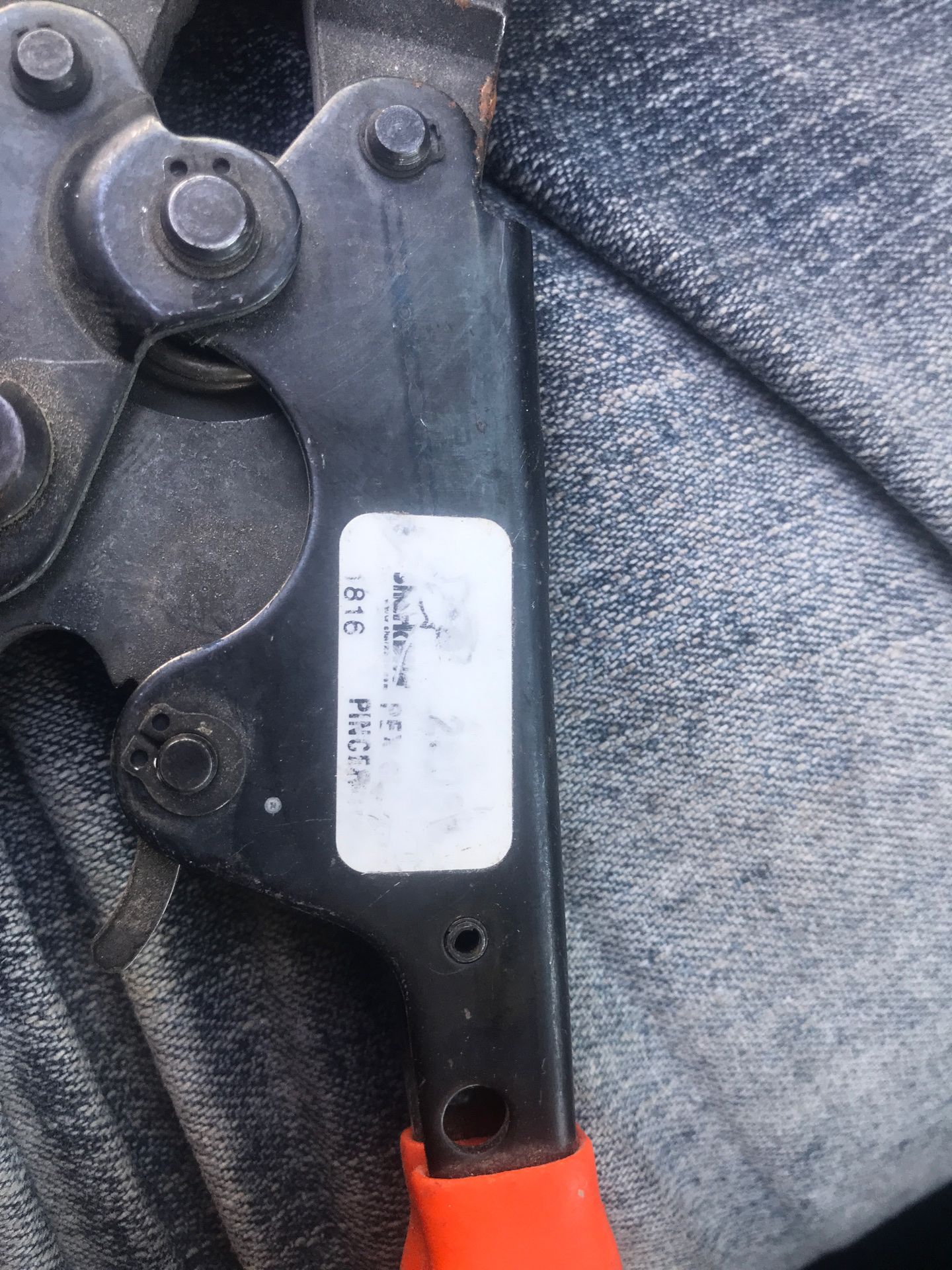 Sharkbite PEX clamp / crimp tool