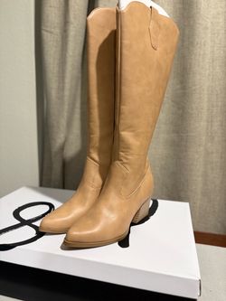 DV8 Kyna Natural Western Boots Size 8.5