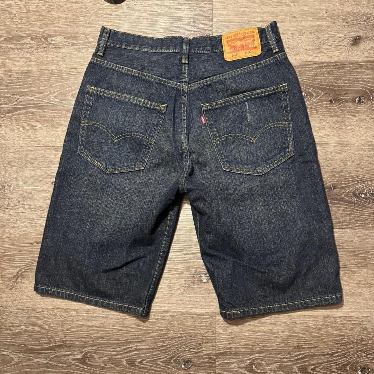 Levi's 569 Dark Blue Denim Jean Shorts Jorts Size 32
