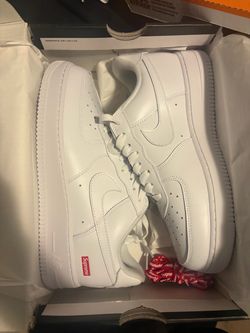 Nike Air Force 1 Low Supreme White