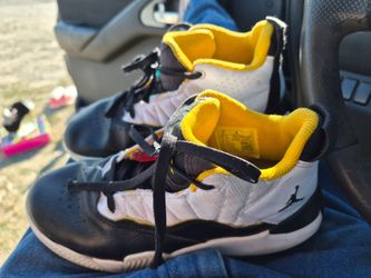 Jordon sneakers