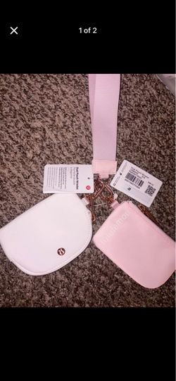 Lululemon dual pouch wristlet