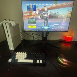 Xbox One S In Mint Condition 