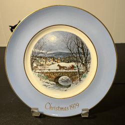 Enoch Wedgwood England For Avon Vintage 1979 Christmas Plate Dashing Through The Snow 