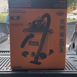 Brand New Wet/Dry Vac 