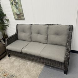 Wicker Patio Sofa / Couch