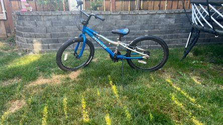 kids specialized hot rock with 20 inch wheels