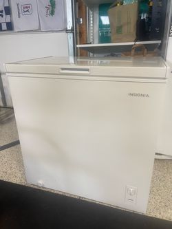 Insignia Chest Deep Freezer