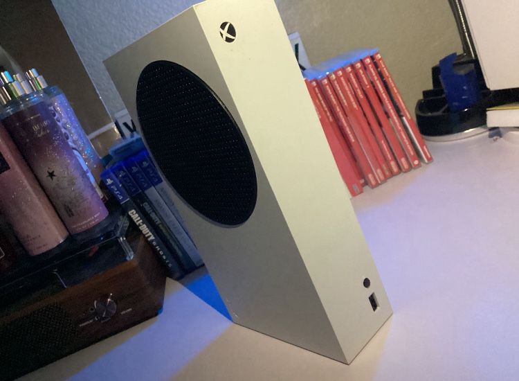 Microsoft Xbox Series S 512 GB SSD Console