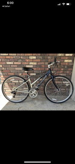 TREK 7100 MULTITRACK ALUMINUM DROP FRAME SILVER/BLUE HYBRID BIKE