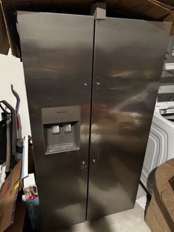 Frigidaire Refrigerator