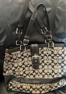 Coach bolsa 👜 favor de leer la descripción