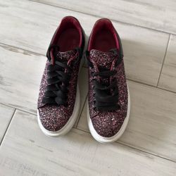 Women’s Sneakers