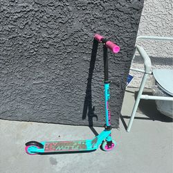 Kids scooter
