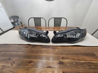 Headlights Chevy Montecarlo