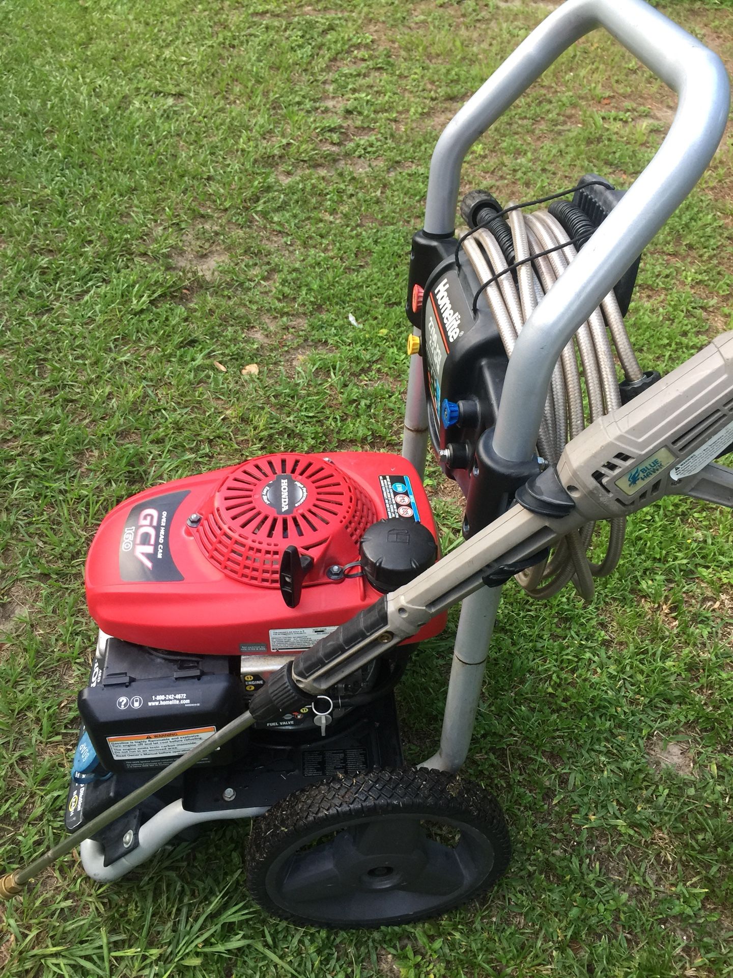 HomeliteHonda pressure washer 2700 psi, for Sale in Auburndale, FL