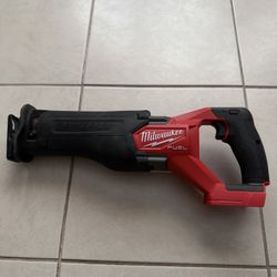 Milwaukee Sawzall New 