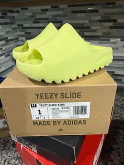 Yeezy kids slides