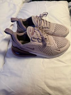 Nike air270 woman color pink sz 9