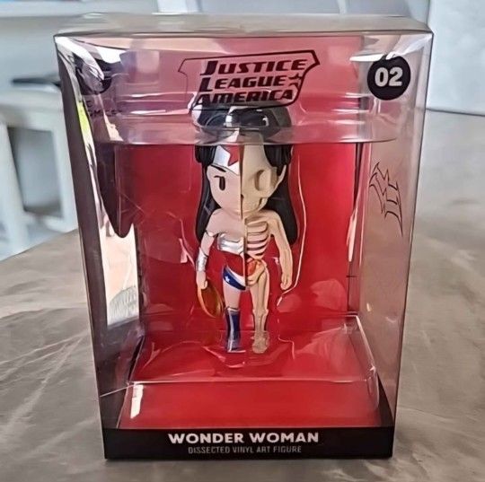 Mighty Jaxx XXRAY Dissected Vinyl Art 4" Figure DC Wonder Woman by Jason Freeney