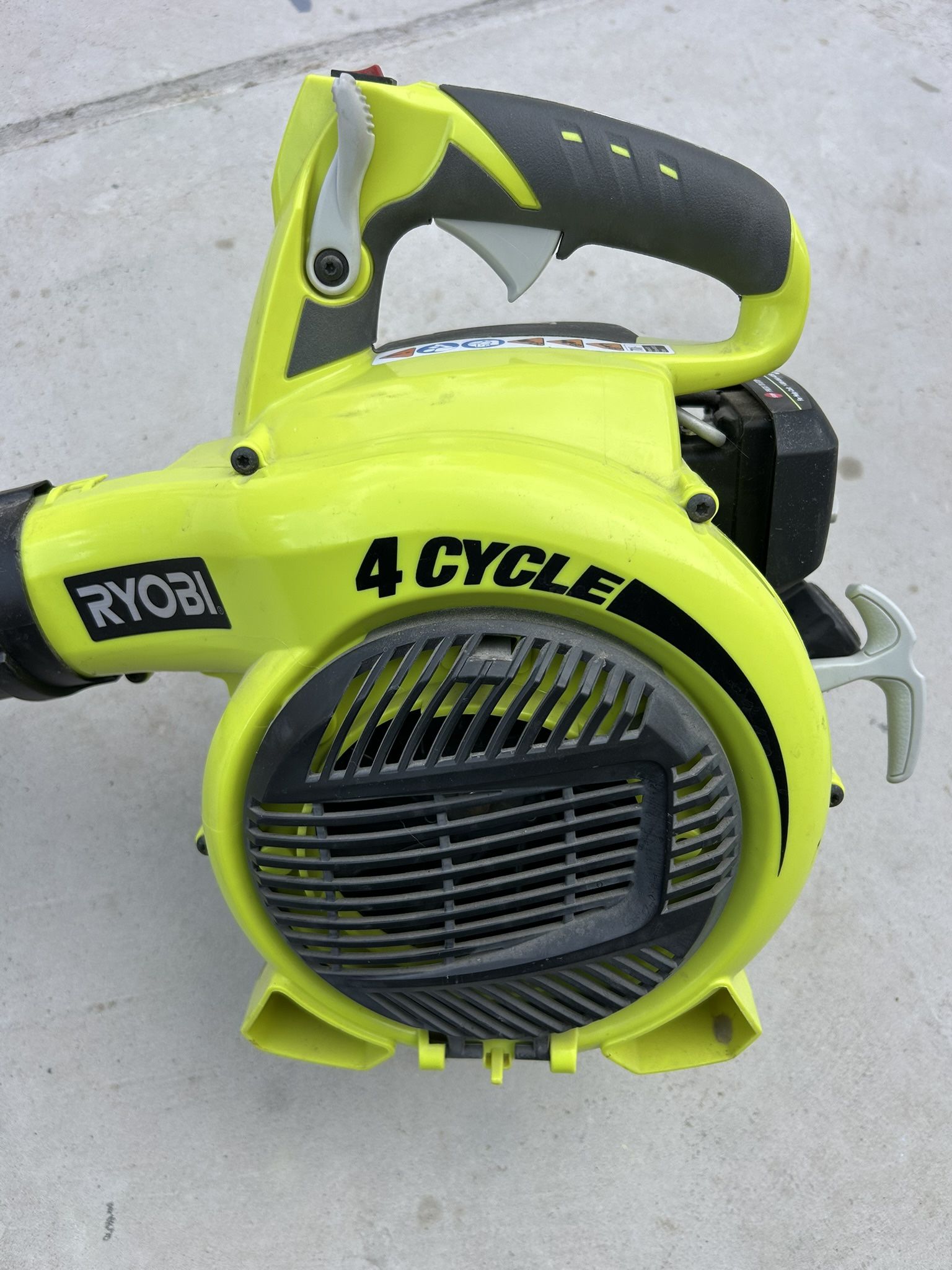 Ryobi gas leaf blower