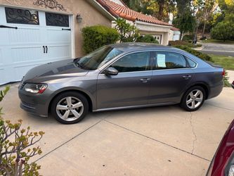 2012 Volkswagen Passat SE