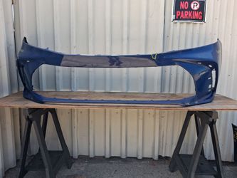 2025 2026 TOYOTA CAMRY FRONT BUMPER COVER ORIGINAL USED